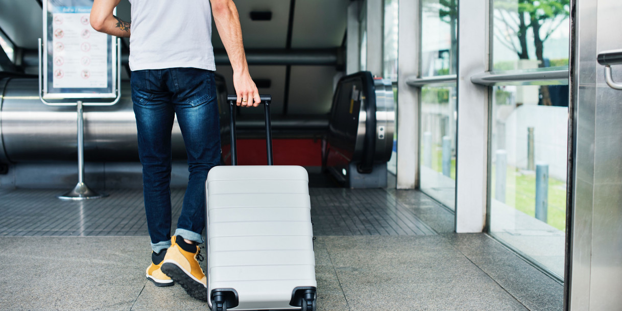tumi v3 short trip