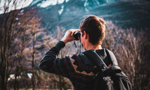 Best Binoculars Reviewed: For Birding, Hunting and Night Vision