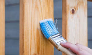 Best Wood Stains for Outdoor and Indoor: Ready Seal vs. General Finishes