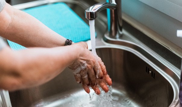 Best Single-Double Bowl Kitchen Sinks: Kraus vs. Blanco vs. KOHLER