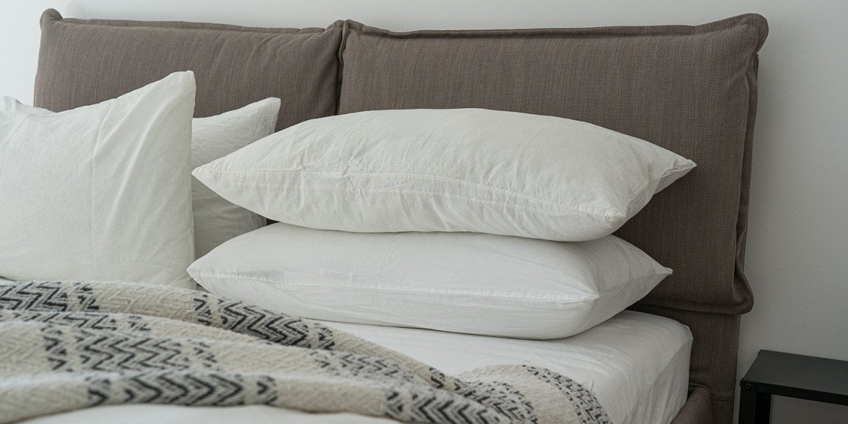 4 Things to Consider When Buying a Mattress and Pillows